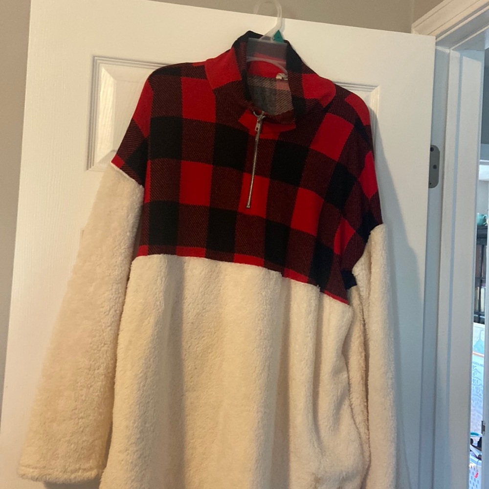 Fuzzy 3/4 zip with Buffalo plaid with pockets
